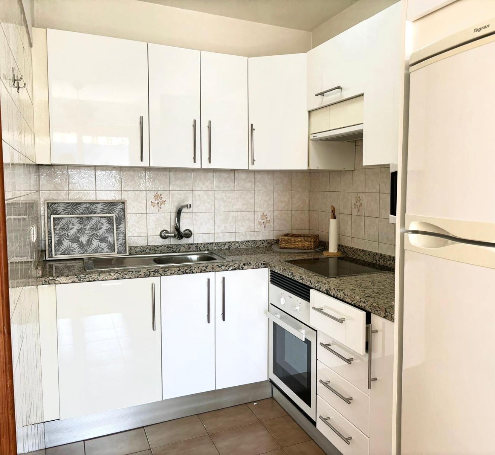 Seaview Apartment - Los Cristianos Лос Кристианос Экстерьер фото